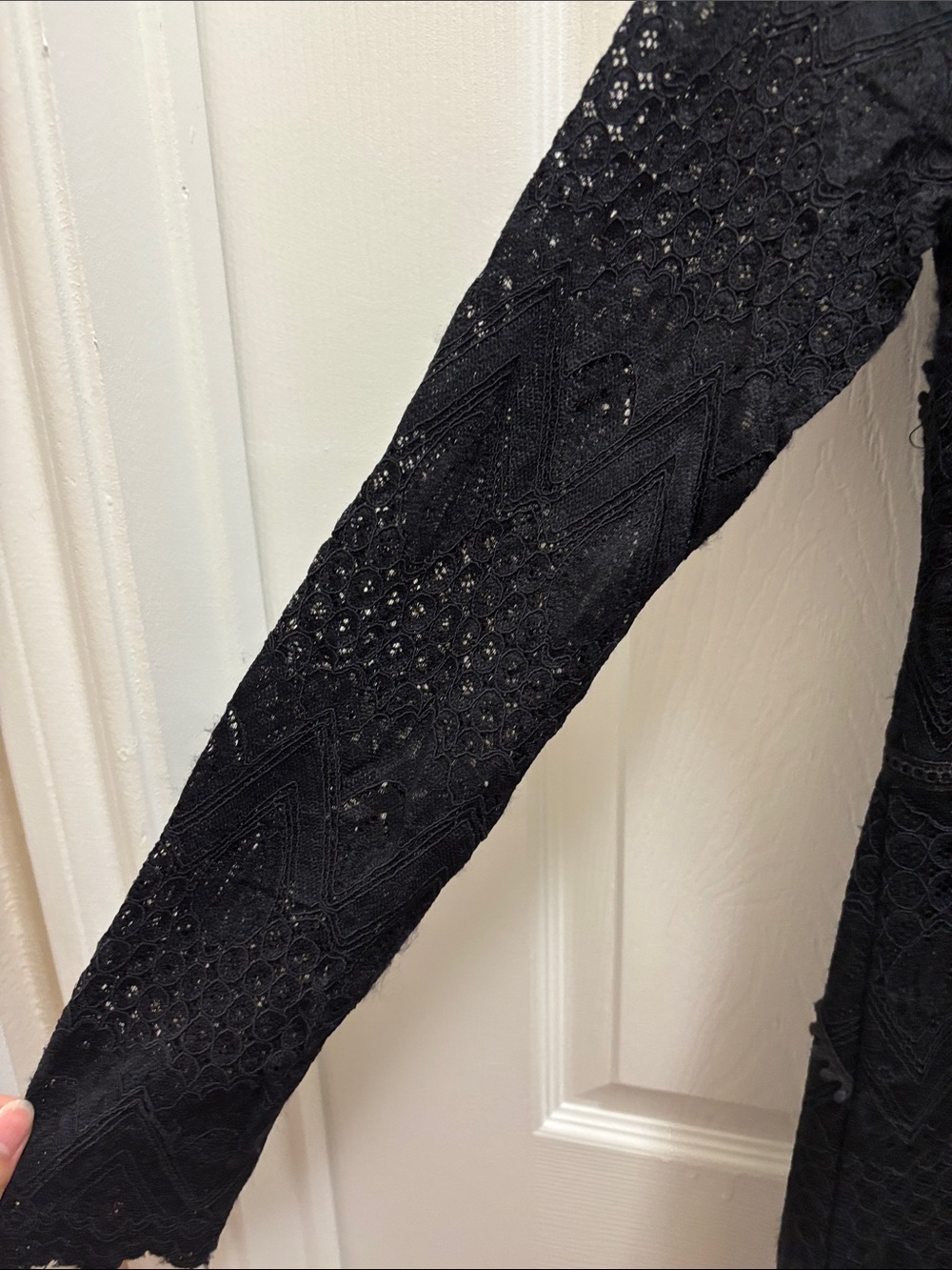 Sugarlips Black Lace Long-Sleeve Sheath Dress - Picture 7 of 8
